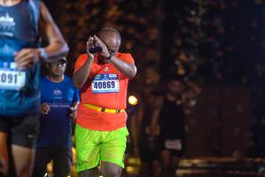 BIB: 091, 40869
                            <button type="button" onclick="openModal(18287268)" class="btn btn-primary btn-sm float-right btn-popup" data-toggle="modal" data-target=".modal-high-quality">
                        <i class="fas fa-shopping-cart"></i> Add to Cart
                    </button>
                                            <button type="button" onclick="isThisMe(18287268, true)" class="btn btn-success btn-sm float-right btn-popup btn-isme hidden" data-toggle="tooltip" data-placement="bottom" title="นี่คือรูปของคุณใช่ไหม คลิกที่นี่เพื่อเอาเข้าอัลบั้ม">
                        <i class="fas fa-plus"></i> Add to album
                    </button>
                    <button type="button" onclick="isThisMe(18287268, false)" class="btn btn-warning btn-sm float-right btn-popup btn-isnotme hidden">
                        <i class="fas fa-ban"></i> Remove from album
                    </button>